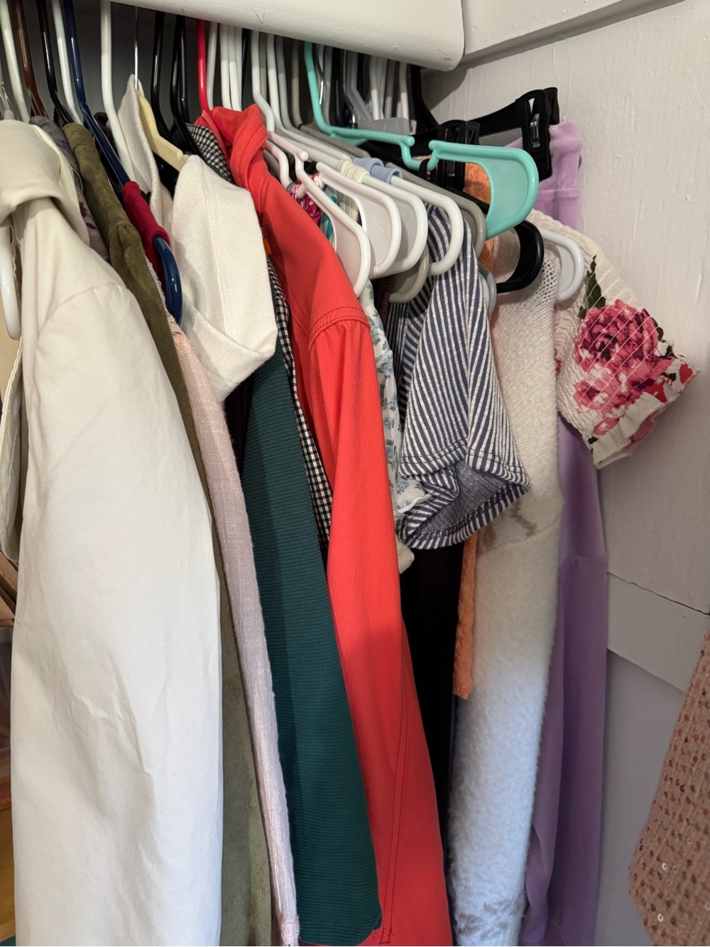 10 Piece Women's Premium Clothing & Apparel Mystery Box (Sizes S, M, L)